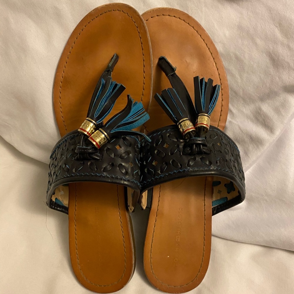 Woman’s Tommy Hilfiger Leather Sandal - Size 8
